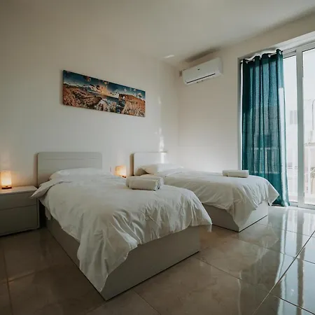 Brand New Located In By Sf Homes Apartamento Iklin